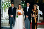 bride, grome and family 1.jpg (67359 bytes)